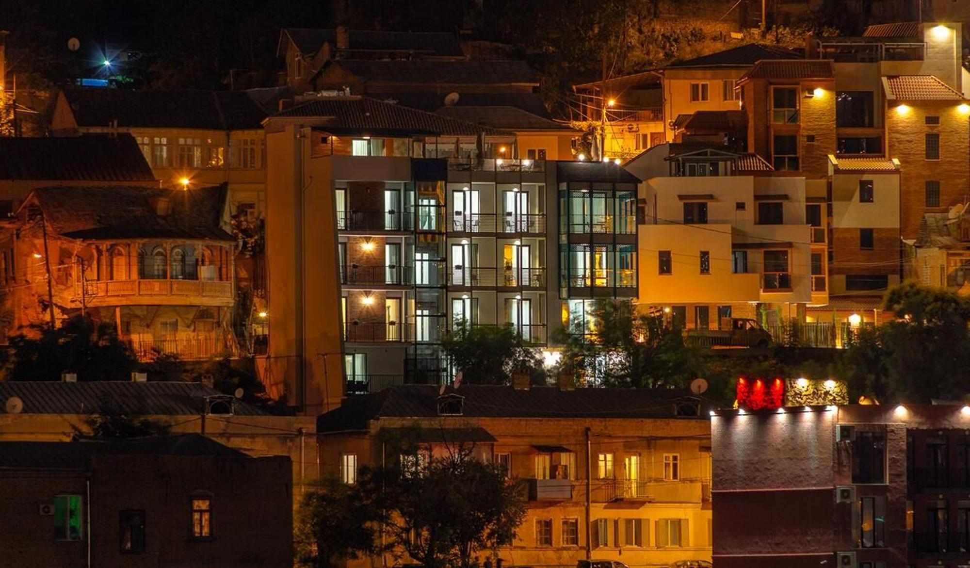 Brooch Boutique Hotel Tiflis Dış mekan fotoğraf